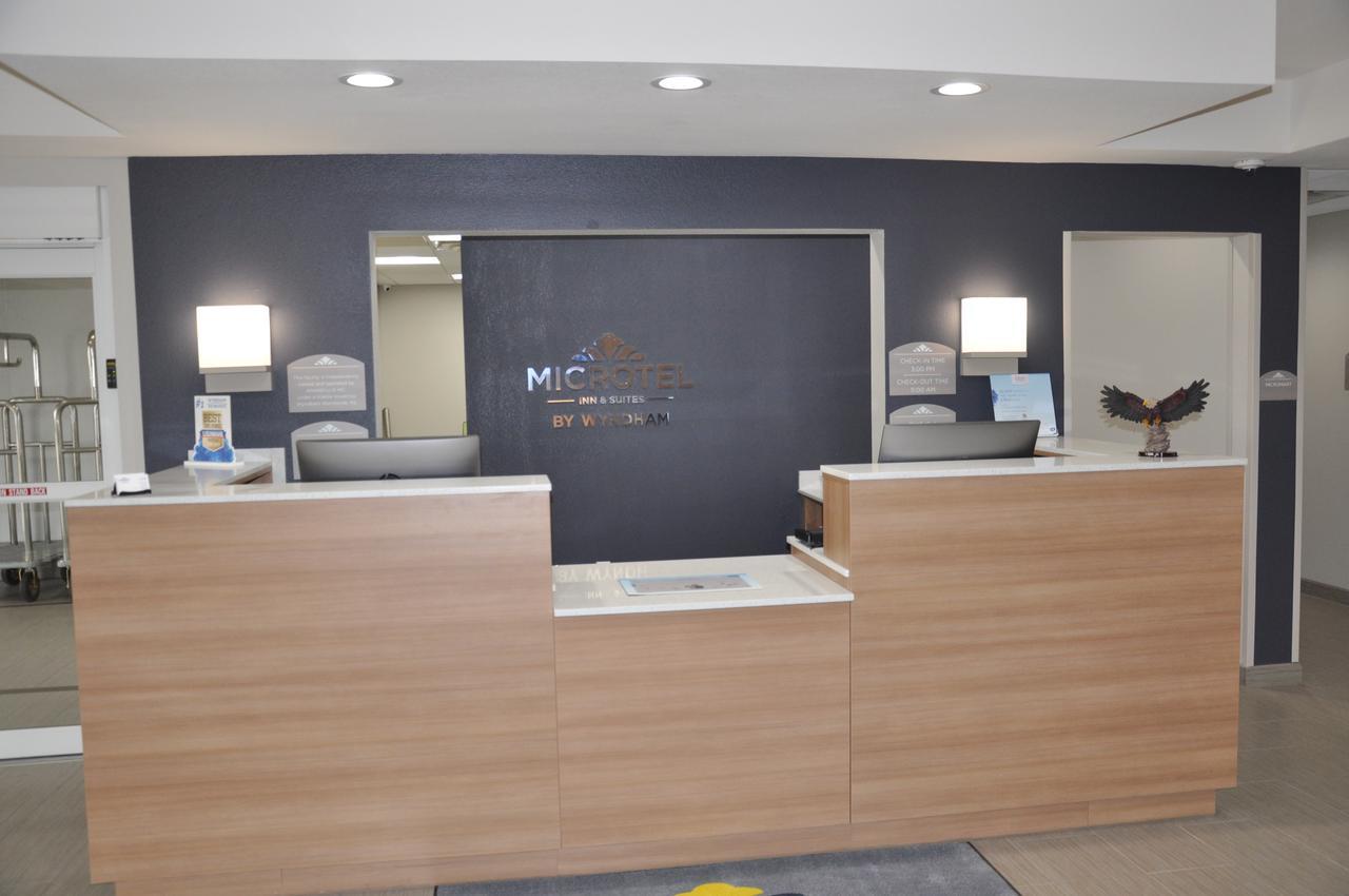 Microtel Inn & Suites By Wyndham Лъбък Екстериор снимка