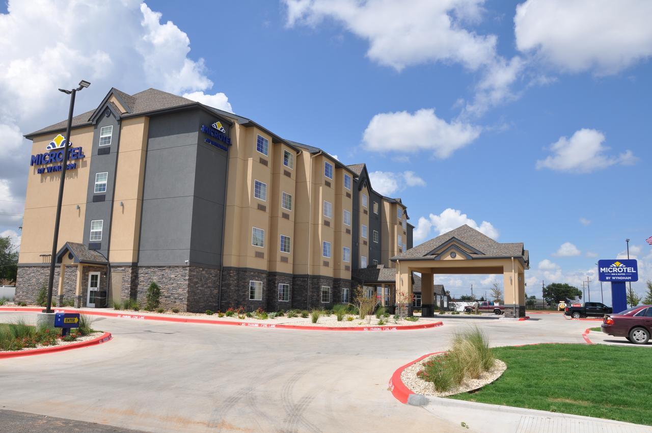 Microtel Inn & Suites By Wyndham Лъбък Екстериор снимка